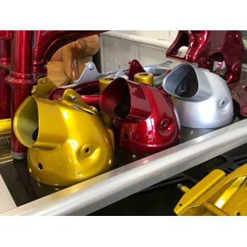 Honda Dax ST70 Gold & Candy Red