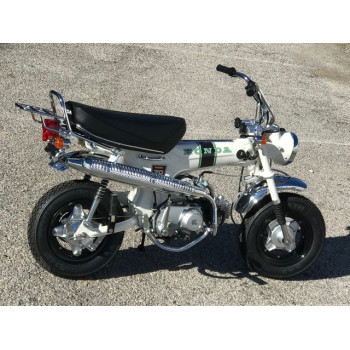 Honda Dax ST70 de 1979 entièrement restauré, moteur et châssis
