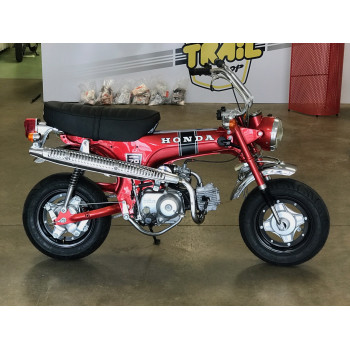 Honda Dax ST70 de 1973 entièrement remis à neuf, moteur et châssis