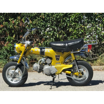 1974 Honda Dax ST70 CT70 Gold