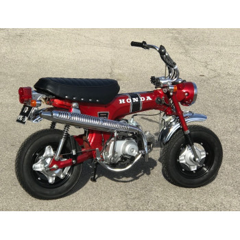 Honda Dax ST70 6v Rouge Candy de 1969 à vendre
